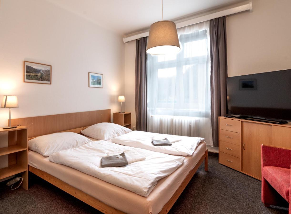 Hotel U Berounky Srbsko Bagian luar foto