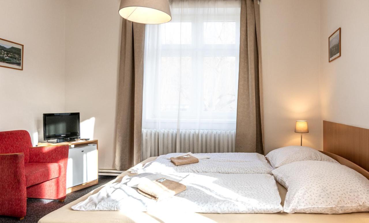 Hotel U Berounky Srbsko Bagian luar foto